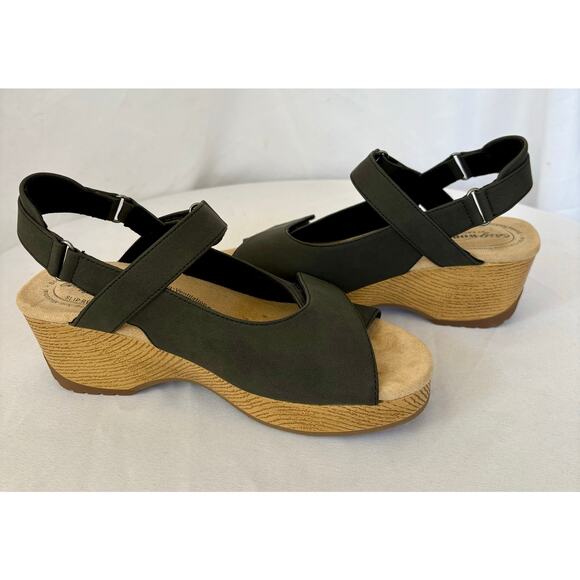 Easy Street Easy Works Rez Slip Resistant Round Toe Sandal Size 6M Black NWT/Box - Picture 5 of 6